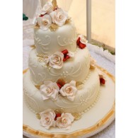 Stacked Wedding Cakes Course